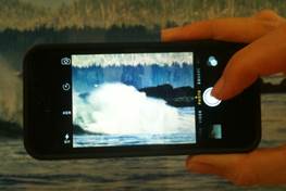 Lanscape phone Lanscape phone