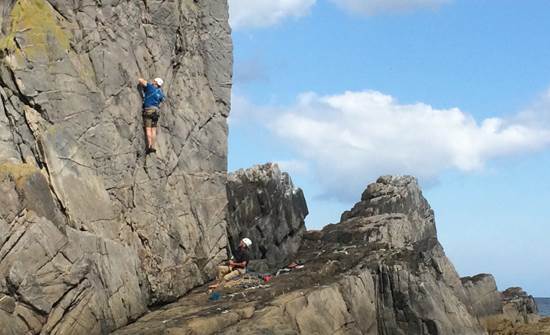 Sea cliff climbing in Ireland Sea cliff climbing in Ireland
